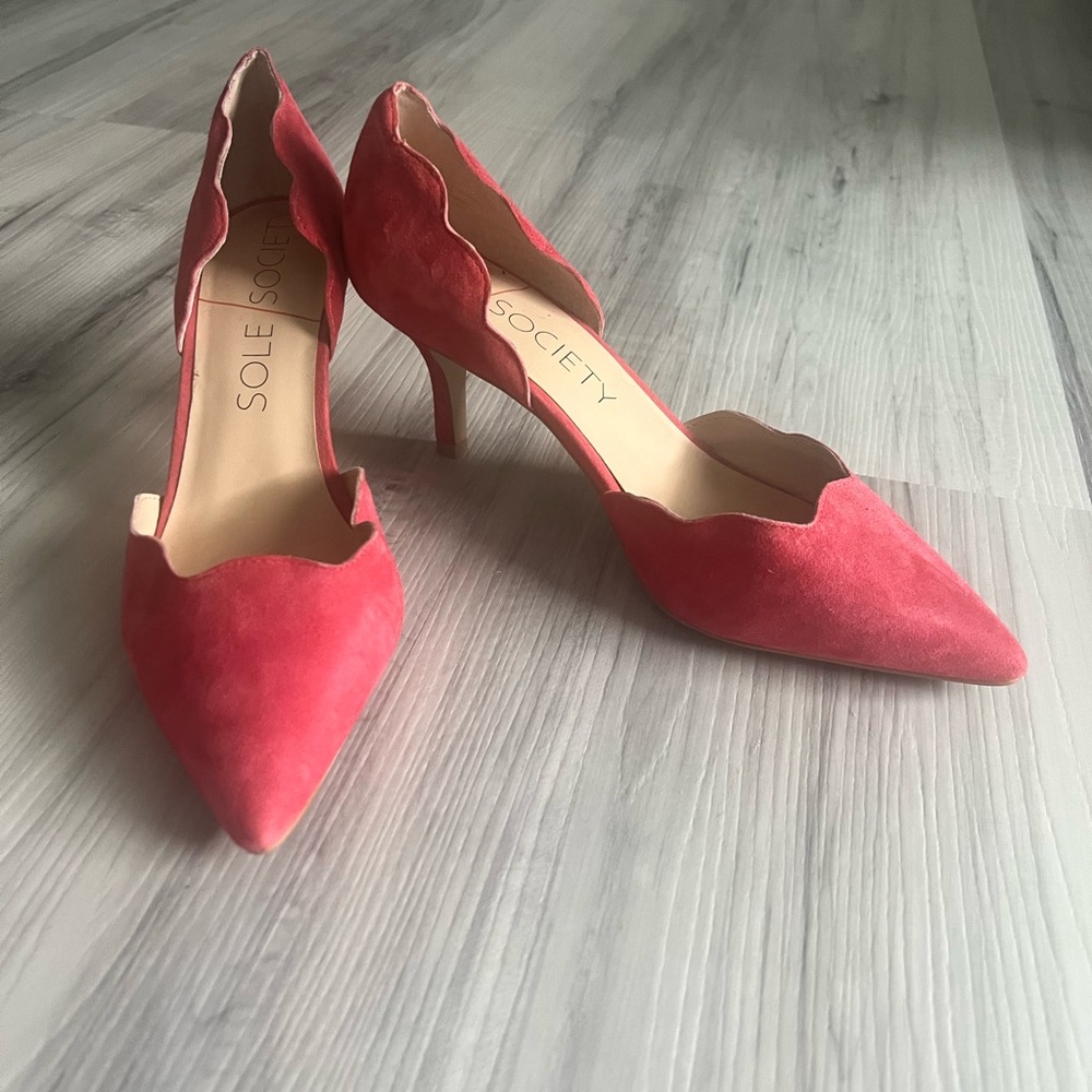 Sole‎ Society Cora red faux velvet Pumps size 10